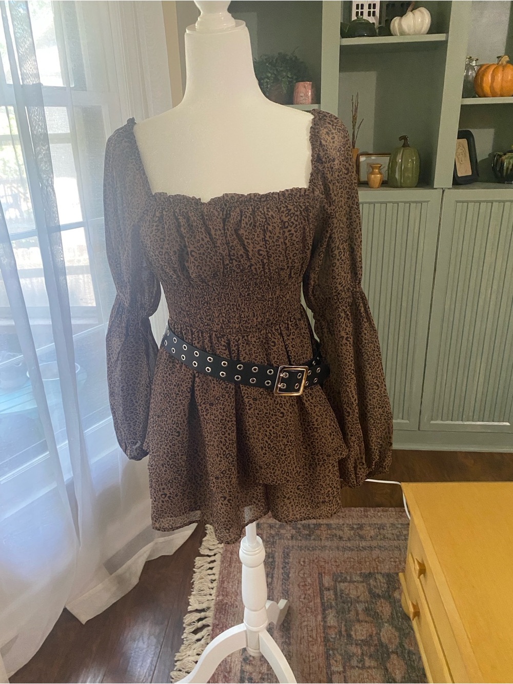 Leopard print mini romper - Picture 2 of 6